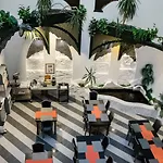 Hotel Janus Boutique & 4*