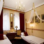Janus Boutique & Hotel Siófok