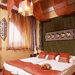 Hotel Janus Boutique & 4*