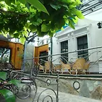 Janus Boutique & 4*
