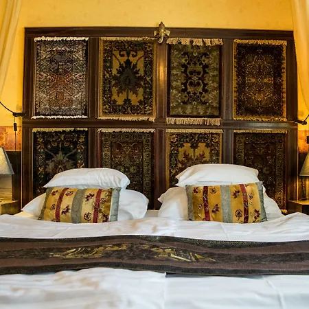 Otel Janus Boutique & 4*