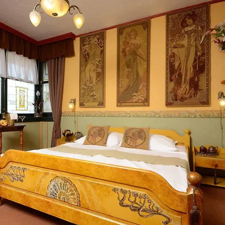 Janus Boutique & Hotell