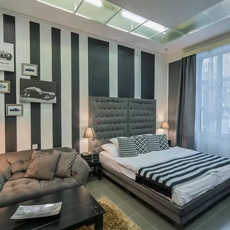 מלון Janus Boutique &