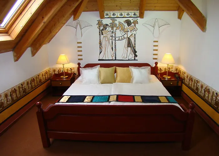 Janus Boutique & 4* شيوفوك