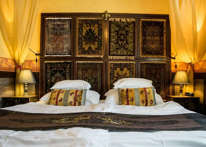 فندق Janus Boutique & 4*