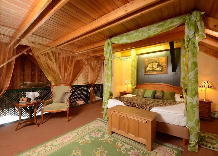 Janus Boutique & Siófok