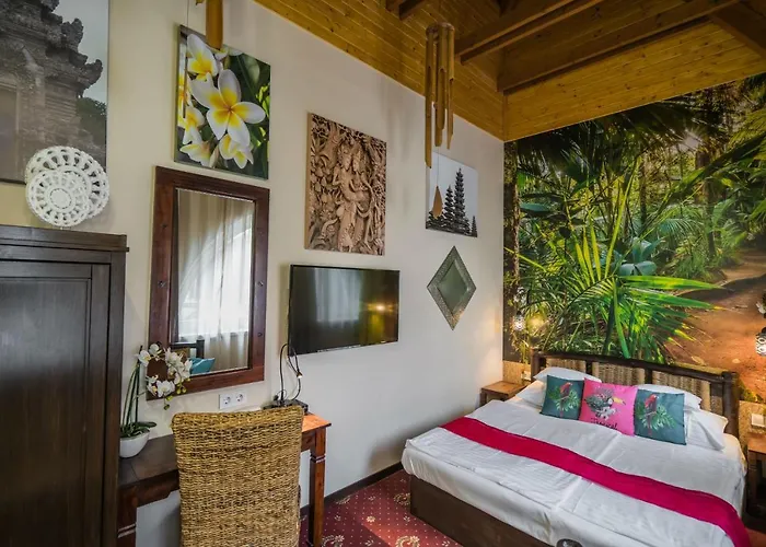 Janus Boutique & Hotel