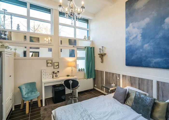 Janus Boutique & فندق شيوفوك